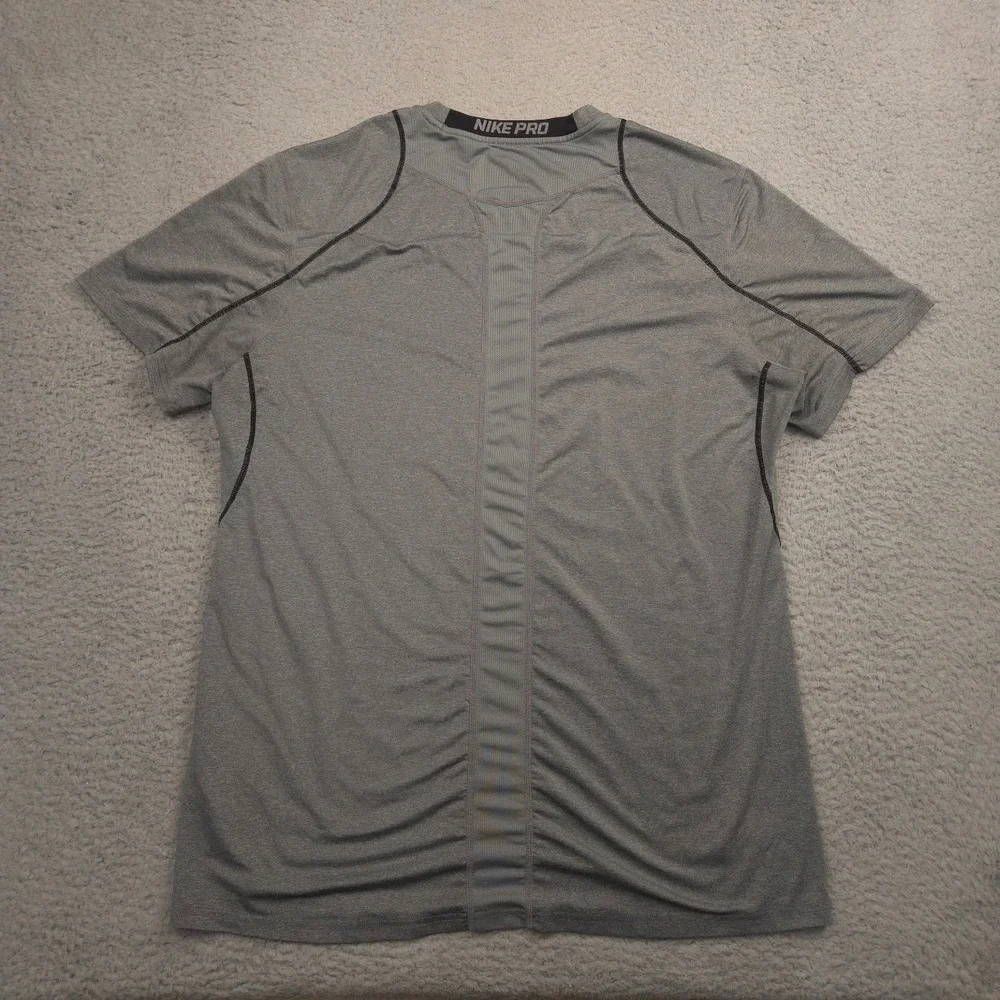 Nike Mens Cool Fitted Dri Fit Shirt XL Gray Stretch Athletic Training Tee
